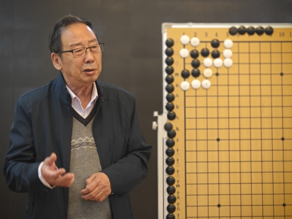 新疆第一屆智運(yùn)會(huì)圍棋骨干培訓(xùn)在庫爾勒開班(圖2)